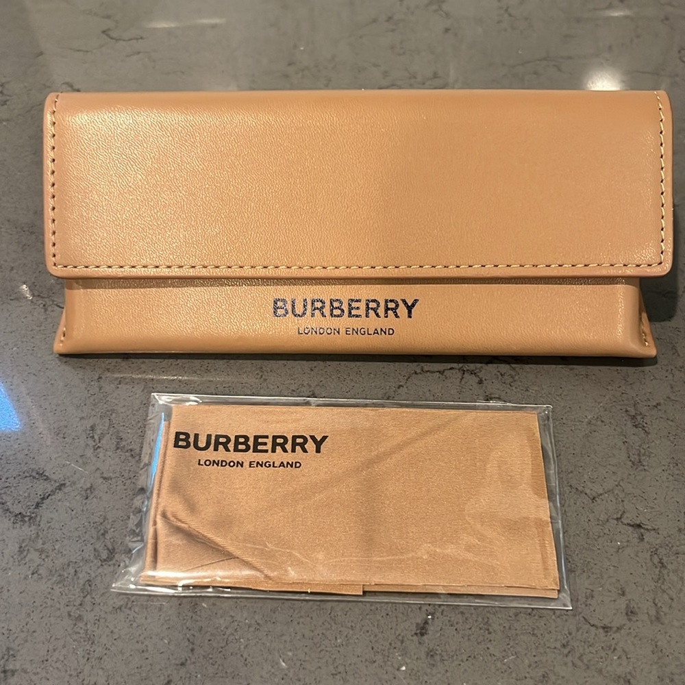 Burberry Gold Aviator Sunglasses - Prescription Lenses - Picture 11 of 12